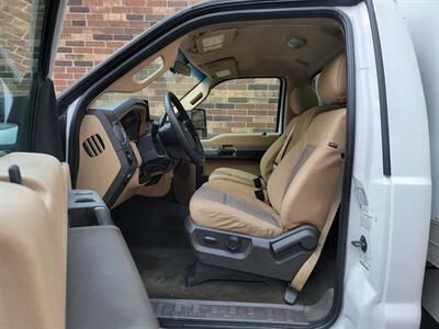 2016 Ford F-550 Super Duty Chassis XLT -- 16' BOX TRUCK -- 6.8L V10 GAS MOTOR - Automatic - Power Window - Power Lock - Bluetooth - Backup Camera - All Serviced - NO Accident - Clean Title - Photo 15 - Wood Dale, IL 60191