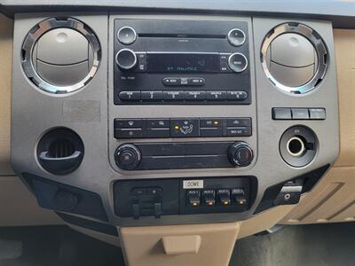 2016 Ford F-550 Super Duty Chassis XLT -- 16' BOX TRUCK -- 6.8L V10 GAS MOTOR - Automatic - Power Window - Power Lock - Bluetooth - Backup Camera - All Serviced - NO Accident - Clean Title - Photo 10 - Wood Dale, IL 60191