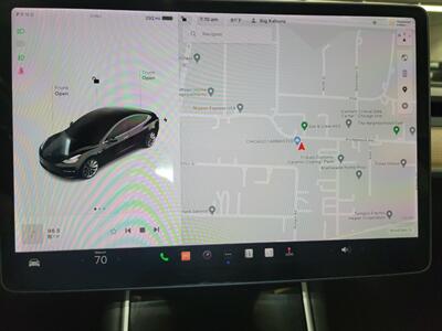 2018 Tesla Model 3 Long Range  - Full Self Driving Capability -  Auto Pilot - 290 Miles on Full Charge - 1 Owner - Save $$$ on Gas - Charge & Drive - NO Accident - Clean Auto check Report & Title - FACTORY WARRANTY - Photo 16 - Wood Dale, IL 60191