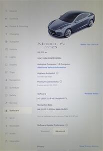 2015 Tesla Model S 70D AWD - 250 Miles with a Full Charge -  Ultra High Fidelity Sound - Autopilot - Sunroof - Subzero Weather Package - Premium Upgrades Package - Standard Suspension - Power and Lighting Package - Photo 9 - Wood Dale, IL 60191