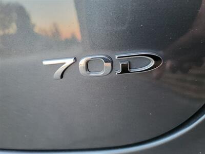 2015 Tesla Model S 70D AWD - 250 Miles with a Full Charge -  Ultra High Fidelity Sound - Autopilot - Sunroof - Subzero Weather Package - Premium Upgrades Package - Standard Suspension - Power and Lighting Package - Photo 6 - Wood Dale, IL 60191