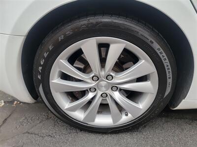 2016 Tesla Model S 75 -- 7 Passenger/Jump Seat -  250 Miles on Full  Charge - Autopilot - Premium Upgrades Package - Sunroof - Smart Air Suspension - Power and Lighting Package - NO Accident - Clean Title - Photo 33 - Wood Dale, IL 60191