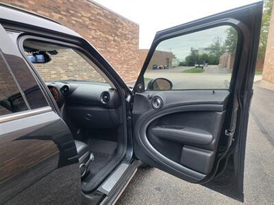 2016 MINI Countryman Cooper S ALL4 -- Only 42K Miles -- AUTOMATIC-  Backup Camera - Sunroof - NO Accident - Clean Title - Photo 17 - Wood Dale, IL 60191