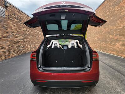2016 Tesla Model X P90D AWD  Signature - 215 Miles on Full Charge  - 1 Owner - Save $$$ on Gas - Charge & Drive - Auto Pilot - Clean Title - Photo 56 - Wood Dale, IL 60191