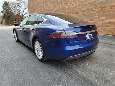 2015 Tesla Model S 70D AWD - 7 Passengers - 1 OWNER -  265 Miles with Full Charge - Save $$$ on Gas - Charge & Drive - NO Accident - Clean Auto check Report & Title - Photo 4 - Wood Dale, IL 60191