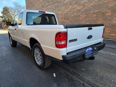 2010 Ford Ranger XLT -- Only 25K  Miles -- Super Cab - Automatic -  All Serviced - NO Accident - Clean Title - Photo 4 - Wood Dale, IL 60191