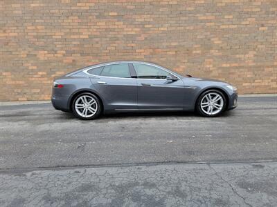 2015 Tesla Model S 85D AWD  -- 1 OWNER -- Save $$$ on Gas -  Charge & Drive - 249 Miles Range - Auto Pilot - NO Accident - Clean Title - Photo 5 - Wood Dale, IL 60191
