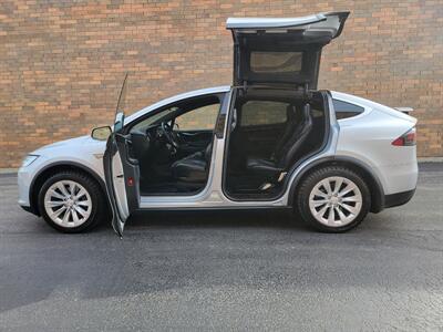 2016 Tesla Model X 75D AWD -- 1 Owner -- Save $$$ on Gas - WARRANTY  - Charge & Drive - Auto Pilot - NO Accident - Clean Title - All Serviced - Photo 41 - Wood Dale, IL 60191