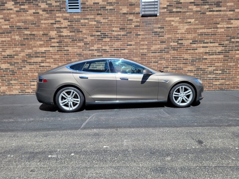 2015 Tesla Model S 70D AWD  --- Save $$$ on Gas - photo