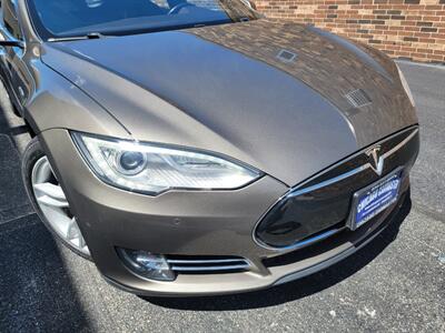 2015 Tesla Model S 70D AWD  --- Save $$$ on Gas -- Only 68K Miles -  Charge & Drive - Panorama Roof - Auto Pilot - NO Accident - Clean Auto check Report & Title - Photo 38 - Wood Dale, IL 60191