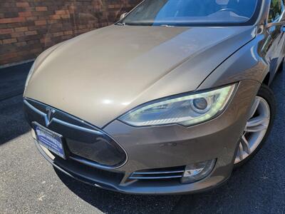 2015 Tesla Model S 70D AWD  --- Save $$$ on Gas -- Only 68K Miles -  Charge & Drive - Panorama Roof - Auto Pilot - NO Accident - Clean Auto check Report & Title - Photo 39 - Wood Dale, IL 60191