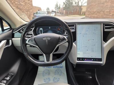 2015 Tesla Model S 85D  AWD -- Save $$$ on Gas - Charge & Drive -  300 Miles Range - Auto Pilot - Clean Title - $4,000 Tax Credit already taken off the List Price..... - Photo 8 - Wood Dale, IL 60191