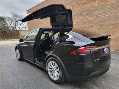 2016 Tesla Model X 90D AWD -- 1 Owner -- Save $$$ on Gas -  FREE SUPER CHARGE - Charge & Drive - Auto Pilot - NO Accident - Clean Title - All Serviced - WARRANTY - Photo 13 - Wood Dale, IL 60191