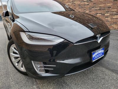 2016 Tesla Model X 90D AWD -- 1 Owner -- Save $$$ on Gas -  FREE SUPER CHARGE - Charge & Drive - Auto Pilot - NO Accident - Clean Title - All Serviced - WARRANTY - Photo 55 - Wood Dale, IL 60191