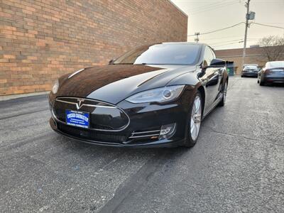 2016 Tesla Model S 70D AWD -- 1 OWNER -- Save $$$ on Gas -  Charge & Drive - Panorama Roof - Auto Pilot - NO Accident - Clean Title - $4,000 Tax Credit already taken off the List Price - Photo 40 - Wood Dale, IL 60191