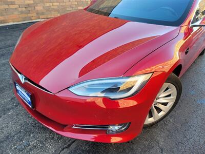 2017 Tesla Model S 90D AWD -- 7 Passenger/Jump Seat - 300 Miles  on Full Charge - Autopilot - Premium Upgrades Package - Sunroof - Smart Air Suspension - Power and Lighting Package - Clean Title - Photo 36 - Wood Dale, IL 60191