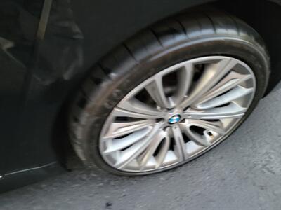 2017 BMW 750Li xDrive - 4.4L Twin Turbo V8 445hp - Navigation - Backup Camera - Fully Loaded - All Serviced - Canada Edition - Clean Title - Photo 35 - Wood Dale, IL 60191