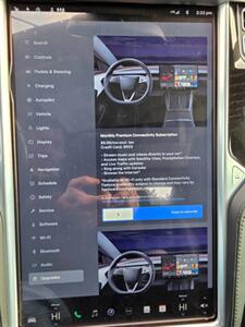 2016 Tesla Model S 75 -- Only 42K Miles -- 270 Miles on Full Charge -  Autopilot - Premium Upgrades Package - Sunroof - Power and Lighting Package - Standard Suspension - Clean Title - Photo 15 - Wood Dale, IL 60191