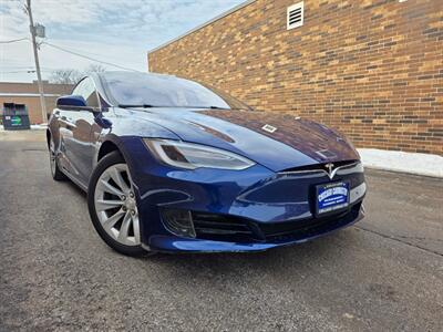 2016 Tesla Model S 75 -- Only 42K Miles -- 270 Miles on Full Charge -  Autopilot - Premium Upgrades Package - Sunroof - Power and Lighting Package - Standard Suspension - Clean Title - Photo 3 - Wood Dale, IL 60191