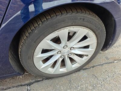 2016 Tesla Model S 75 -- Only 42K Miles -- 270 Miles on Full Charge -  Autopilot - Premium Upgrades Package - Sunroof - Power and Lighting Package - Standard Suspension - Clean Title - Photo 33 - Wood Dale, IL 60191