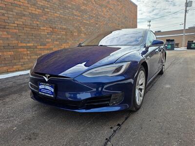 2016 Tesla Model S 75 -- Only 42K Miles -- 270 Miles on Full Charge -  Autopilot - Premium Upgrades Package - Sunroof - Power and Lighting Package - Standard Suspension - Clean Title - Photo 38 - Wood Dale, IL 60191