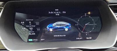 2016 Tesla Model S 75 -- Only 42K Miles -- 270 Miles on Full Charge -  Autopilot - Premium Upgrades Package - Sunroof - Power and Lighting Package - Standard Suspension - Clean Title - Photo 9 - Wood Dale, IL 60191