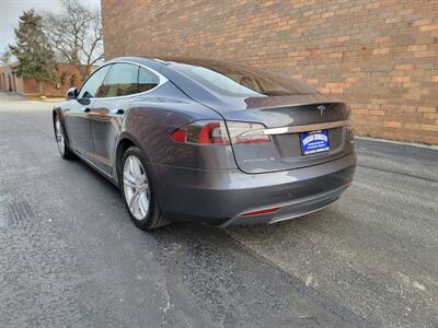 2014 Tesla Model S 60 -- Only 68K Miles - 1 OWNER -- Save $$$ on Gas  - Charge & Drive - Panorama Roof - Auto Pilot - NO Accident - Clean Title - $4,000 Tax Credit already taken off the List Price - Photo 4 - Wood Dale, IL 60191