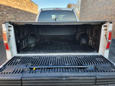 2014 Ford F-150 XLT Super Crew 4X4 --- XTR Pkg -- Backup Camera -  Bluetooth - Trailer Tow Pkg - NO Accident - Clean Title - All Serviced - Photo 28 - Wood Dale, IL 60191
