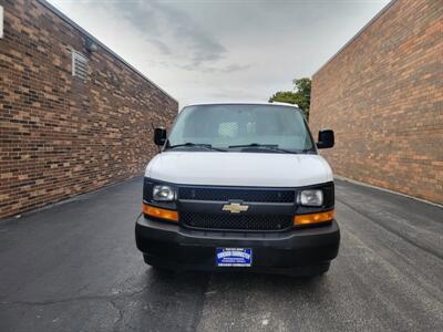 2017 Chevrolet Express 2500 Cargo Van -- Vortec 4.8L V8 285hp -  Bluetooth - Backup Camera - NO Accident - Clean Title - All Serviced - Photo 7 - Wood Dale, IL 60191