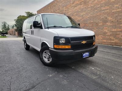 2017 Chevrolet Express 2500 Cargo Van -- Vortec 4.8L V8 285hp -  Bluetooth - Backup Camera - NO Accident - Clean Title - All Serviced - Photo 3 - Wood Dale, IL 60191