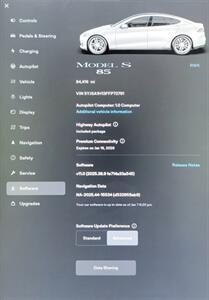 2015 Tesla Model S 85 -- 275 Miles on Full Charge -- Ultra High Fidelity Sound - Autopilot - Tech Package with Autopilot - All Serviced - Clean Title - Photo 9 - Wood Dale, IL 60191