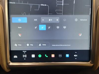 2015 Tesla Model S 85 -- 275 Miles on Full Charge -- Ultra High Fidelity Sound - Autopilot - Tech Package with Autopilot - All Serviced - Clean Title - Photo 15 - Wood Dale, IL 60191