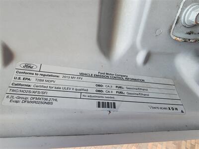 2013 Ford F-250 Super Duty  4X4 XL --- 6.2L Flex Fuel V8 385hp --  Snow Plow Ready - 8ft Long Bed - Backup Camera - Fiberglass Utility Topper - All Serviced - Clean Title - Photo 26 - Wood Dale, IL 60191