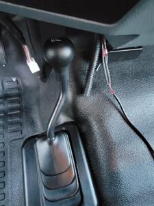 2013 Ford F-250 Super Duty  4X4 XL --- 6.2L Flex Fuel V8 385hp --  Snow Plow Ready - 8ft Long Bed - Backup Camera - Fiberglass Utility Topper - All Serviced - Clean Title - Photo 10 - Wood Dale, IL 60191