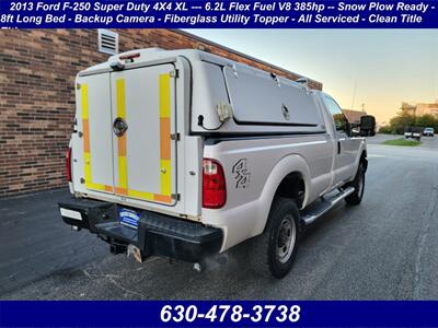 2013 Ford F-250 Super Duty  4X4 XL --- 6.2L Flex Fuel V8 385hp --  Snow Plow Ready - 8ft Long Bed - Backup Camera - Fiberglass Utility Topper - All Serviced - Clean Title - Photo 2 - Wood Dale, IL 60191