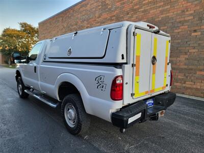 2013 Ford F-250 Super Duty  4X4 XL --- 6.2L Flex Fuel V8 385hp --  Snow Plow Ready - 8ft Long Bed - Backup Camera - Fiberglass Utility Topper - All Serviced - Clean Title - Photo 4 - Wood Dale, IL 60191