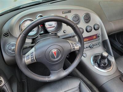 2006 Pontiac Solstice Convertible - Only 57K Miles -  NO Accident - Clean Title - All Serviced - Photo 12 - Wood Dale, IL 60191