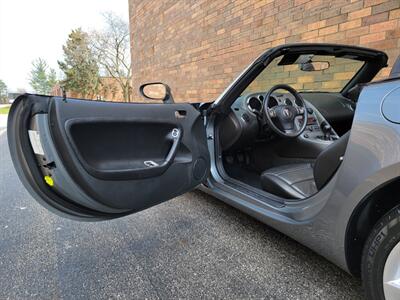 2006 Pontiac Solstice Convertible - Only 57K Miles -  NO Accident - Clean Title - All Serviced - Photo 26 - Wood Dale, IL 60191