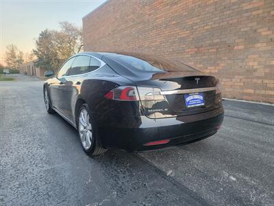 2016 Tesla Model S 75 -- Only 46K Mileage - FSD Capability -  1 Owner - Save $$$ on Gas - Hot & Cold Pkg - Charge & Drive - Clean Auto check Report & Title - Warranty - Photo 4 - Wood Dale, IL 60191