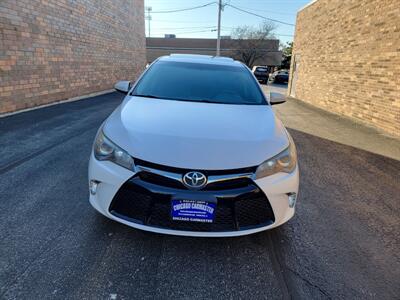 2016 Toyota Camry SE -- Sunroof - Backup Camera - Bluetooth -  NO Accident - Clean Title - All Serviced - Photo 7 - Wood Dale, IL 60191