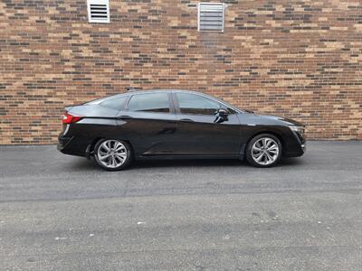 2018 Honda Clarity Plug-In Hybrid Touring - Navigation - Backup Camera - Bluetooth -  - NO Accident - Clean Title - All Serviced - Qualify for $4000 EV Tax Credit - Photo 6 - Wood Dale, IL 60191