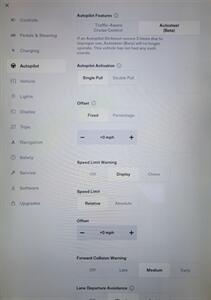 2017 Tesla Model S 75 -- 240 Miles on Full Charge --  Full Self Driving Capability - Autopilot - Premium Upgrades Package - Sunroof - Power and Lighting Package - Standard Suspension - Clean Title - Photo 13 - Wood Dale, IL 60191