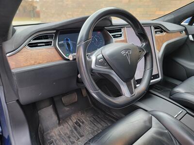 2017 Tesla Model S 75 -- 240 Miles on Full Charge --  Full Self Driving Capability - Autopilot - Premium Upgrades Package - Sunroof - Power and Lighting Package - Standard Suspension - Clean Title - Photo 18 - Wood Dale, IL 60191