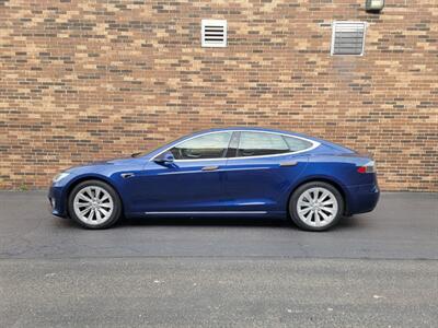 2017 Tesla Model S 75 -- 240 Miles on Full Charge --  Full Self Driving Capability - Autopilot - Premium Upgrades Package - Sunroof - Power and Lighting Package - Standard Suspension - Clean Title - Photo 8 - Wood Dale, IL 60191