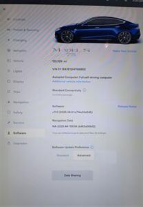 2017 Tesla Model S 75 -- 240 Miles on Full Charge --  Full Self Driving Capability - Autopilot - Premium Upgrades Package - Sunroof - Power and Lighting Package - Standard Suspension - Clean Title - Photo 10 - Wood Dale, IL 60191