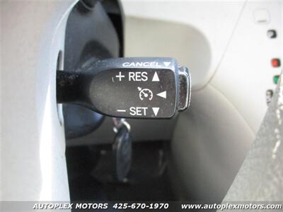 2011 Toyota Sienna LE 8-Passenger   - Photo 29 - Lynnwood, WA 98036