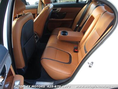 2013 Jaguar XF 3.0L  - LOW MILES - AWD - Photo 36 - Lynnwood, WA 98036
