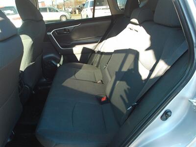 2022 Toyota RAV4 Hybrid LE   - Photo 19 - Layton, UT 84041