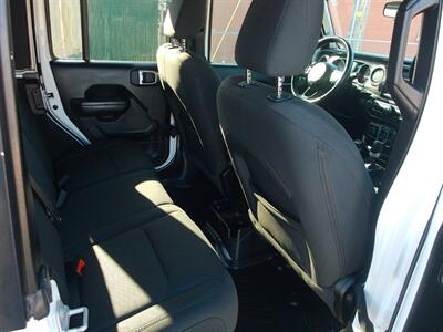 2020 Jeep Wrangler Unlimited Sport S   - Photo 17 - Layton, UT 84041