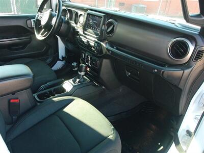 2020 Jeep Wrangler Unlimited Sport S   - Photo 19 - Layton, UT 84041